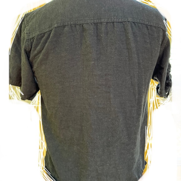 Faded black Kenneth Cole button-up - Picture 11 of 12